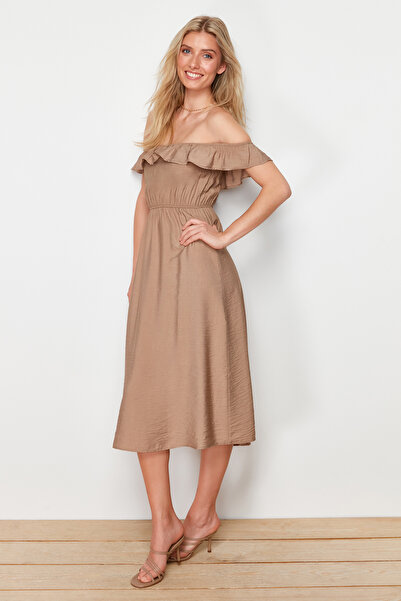 Trendyol Collection Norek Carmen límec Linen Look Maxi tkané šaty TWOSS24EL00691