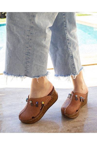 CONSUELO Orthopedic Wedge Heeled Leather Slippers 11409
