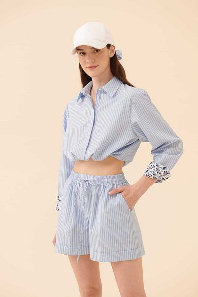 Roman capri pants top