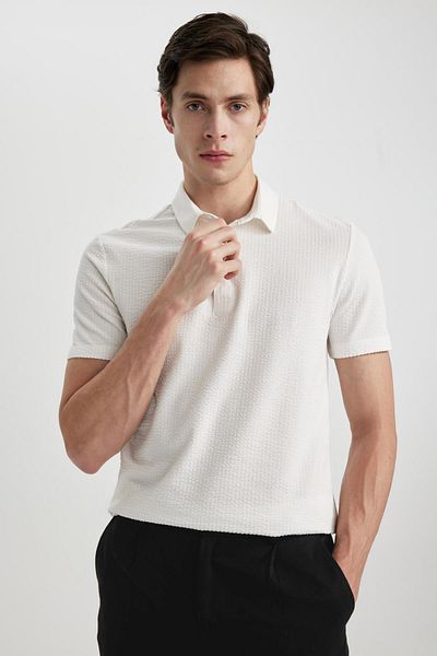DeFacto Slim Fit-Poloshirt aus Baumwolle mit kurzen Ärmeln X2594AZ24SM