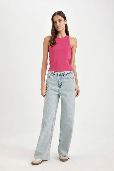 DeFacto Slim Fit Halter Neck Ribbed Camisole Tank Top C4078AX24SP