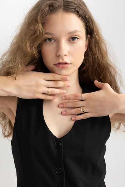 DeFacto Woman's 5-piece Gold Ring C7978axns