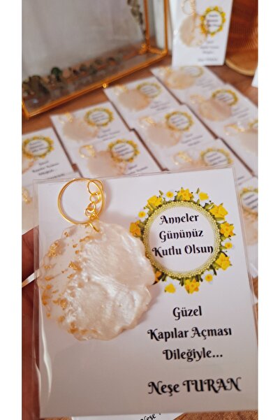 SevgiliAtolyemm مولودت 10 هدايا عيد ميلاد مع نماذج بطاقات سلسلة مفاتيح إيبوكسي