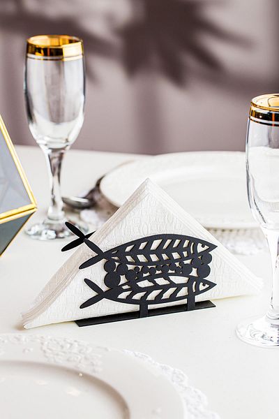 Doreline Fish Motif Desktop Decorative Napkin Holder Towel Holder Black (dimension: 12 X 7)