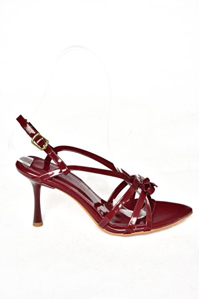 Fox Shoes S518303408 Claret Red lakkbőr vékony sarkú női cipő