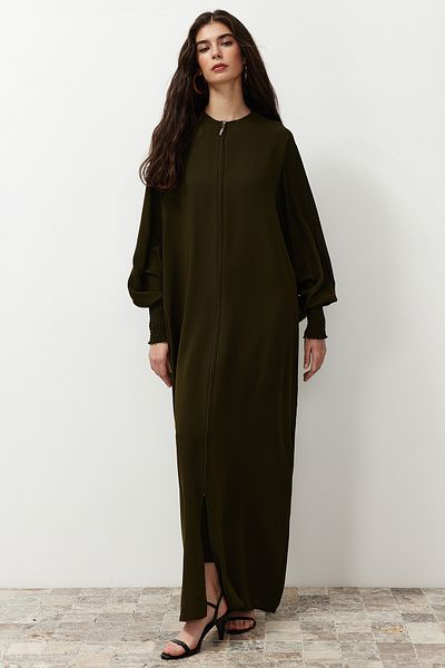 Trendyol Modest Khaki Wide Fit Bat Sleeves Woven Cap & Ferace & Abaya &Jalabiya Tctss24Kf00021