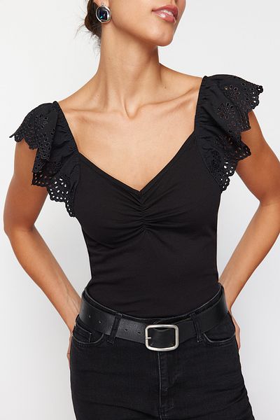 Edit by Trendyol Black Sleeves Pleated Regular Knitted T-Shirt TEDSS24TS00036