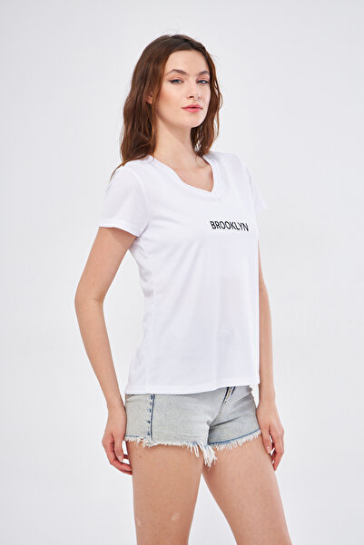 Moda Işık Sports T-shirt White Color V-neck Brooklyn Printed Fabric