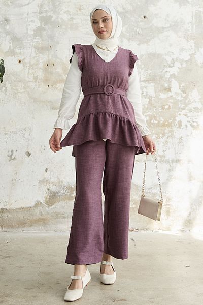 InStyle Triple Set with Ruffle on the Shoulder - Plum