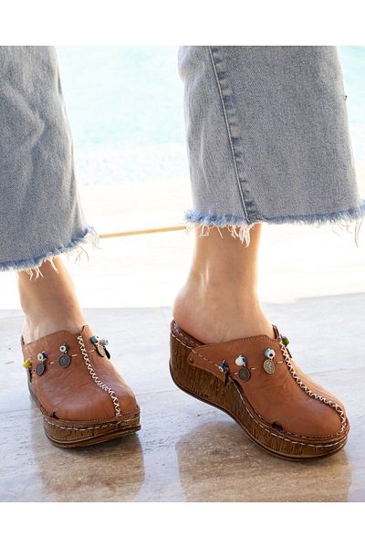 CONSUELO Orthopedic Wedge Heeled Leather Slippers 11409