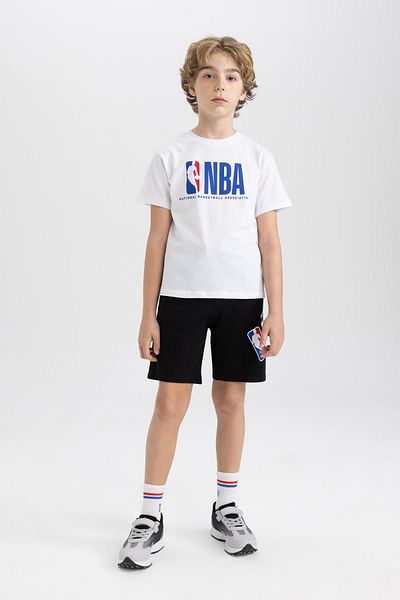 DeFacto طقم تي شيرت قصير الأكمام للأولاد من Nba Wordmark مكون من قطعتين B7799a824sm