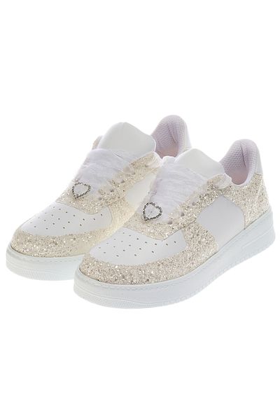 Ayakkabı Tutkusu Stilo ® Pantofi de mireasă sport albi strălucitori: reflectă eleganța ta modernă