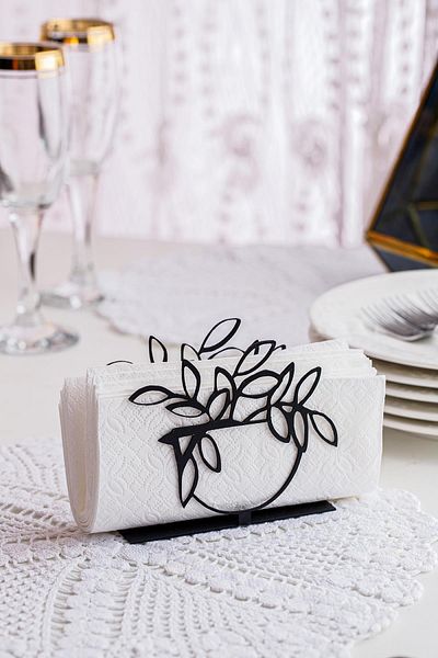 Doreline Flower Motif Desktop Decorative Napkin Holder Towel Holder Black (dimension: 11 X 9.5)