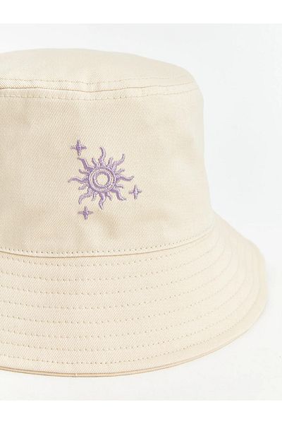 LC Waikiki قبعة دلو للفتيات مطرزة من LCW ACCESSORIES