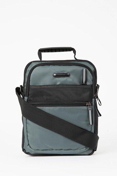 DeFacto Erkek Çapraz Çanta B9108AXNS