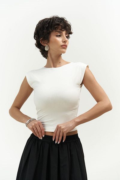 MAİ COLLECTİON Nives Back Mélyen kivágott fehér termés