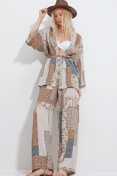 Trend Alaçatı Stili Set aus beige-schwarzer Kimono-Jacke und Palazzo-Hose für Damen ALC-X11594