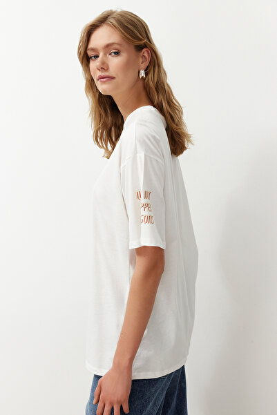 Trendyol Collection Ecru 100% Cotton Space Printed Oversize/Wide Fit Knitted T-Shirt TWOSS21TS3663