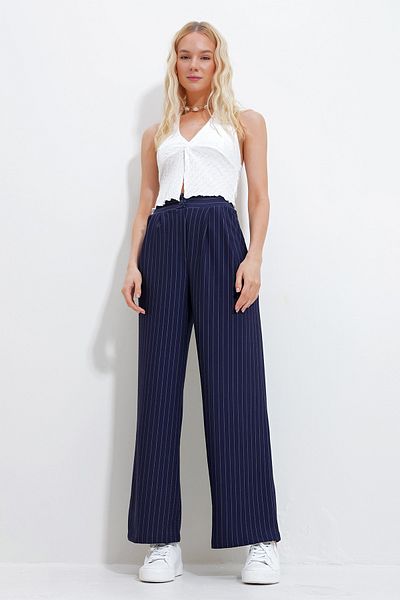 Trend Alaçatı Stili Marineblau gestreifte Palazzo-Strickhose mit doppelter Tasche für Damen ALC-X11957
