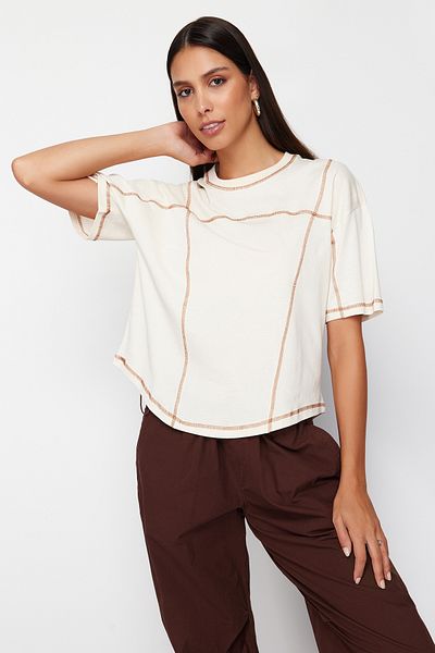Trendyol Collection Kő 100% pamut, laza/kényelmes szabású kiságy varrással rövid ujjú kötött póló TWOSS24TS00218