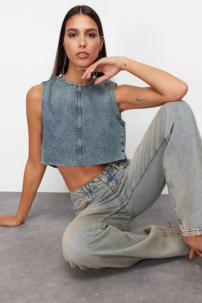 Trendyol Collection Blaues rückenfreies Denim-Bustier TWOSS24BS00016