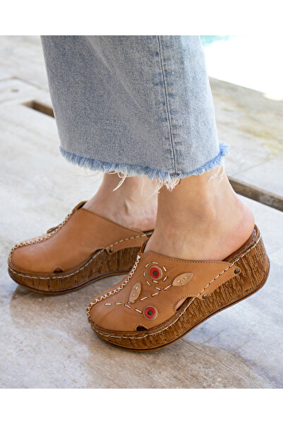 CONSUELO Δερμάτινες παντόφλες με τακούνι Orthopedic Wedge