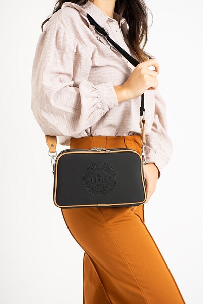 Just Polo Kadın Siyah Taba Yeni Sezon Orta Boy  Lakoste Kumaş 5 Bölmeli Posta...