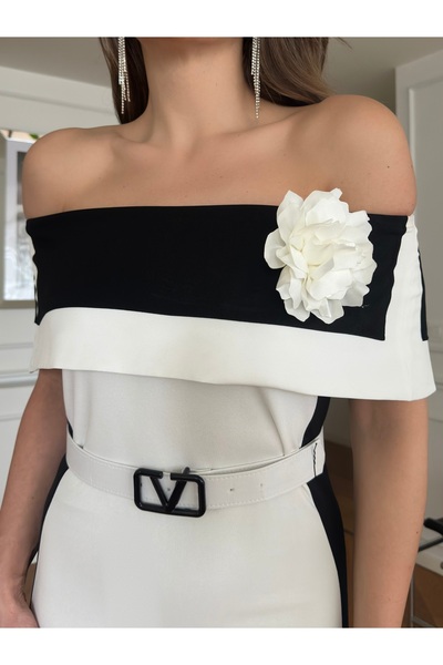 1Moda1Tarz Γυναικείο φόρεμα από λευκό κρεπ ύφασμα Carmen με επένδυση ζώνης με λεπτομέρεια σχεδιαστή