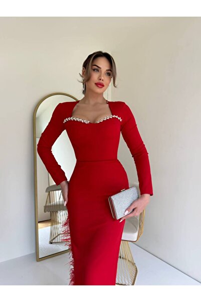 1Moda1Tarz Női vörös krepp szövet négyszögletes nyakú mellkasi kő dizájn hasított tollal, részletes tervezésű ruha