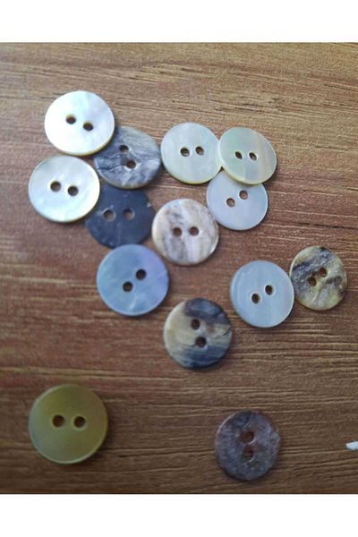 Beyna SEDEF 1ST QUALITY NATURAL REAL SEDEF 1 CM BUTTON 1 PACK 25 PIECES