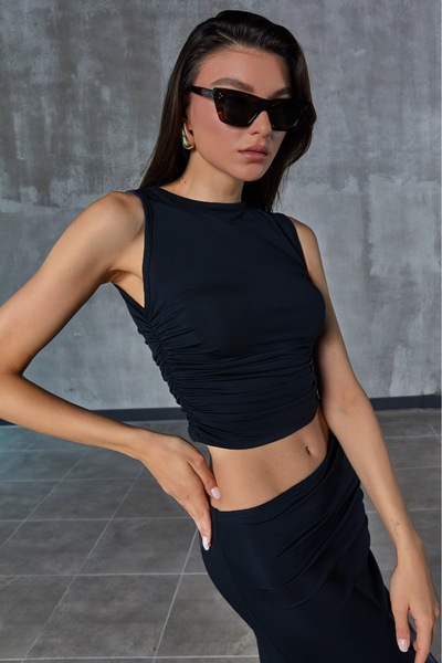 Les Seduisantes Υφασμάτινη μπλούζα με λαιμόκοψη