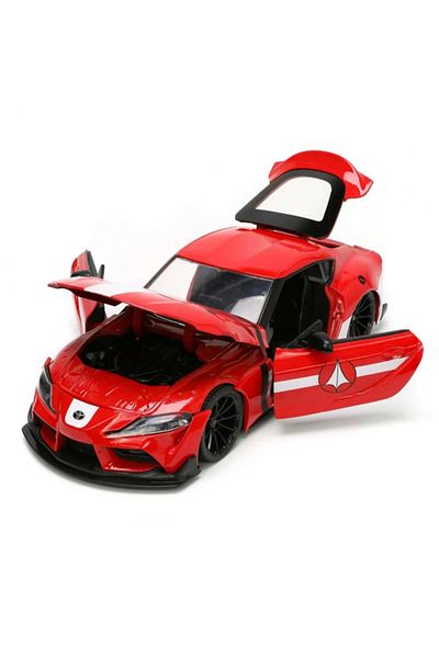 Jada 1:24 مجموعة سيارة Jada Mirya Sterling وToyota Supra