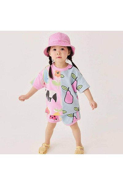 Teeny Weeny Kids طقم شورت قصير مطبوع للفتيات للموسم الجديد