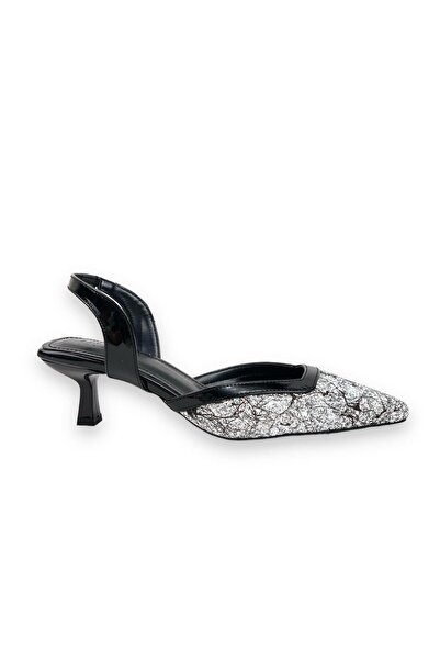 bescobel Kadın Orhed Siyah Badem Topuk Taş Detaylı Ayakkabı 5 CM 2508