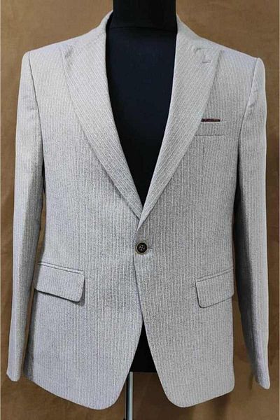 Nokta Moda Férfi blézerkabát, olasz stílusú, karcsúsított, csúcsos gallér, egyszemélyes, 6 leejtős öltöny, Konbin gyártmány