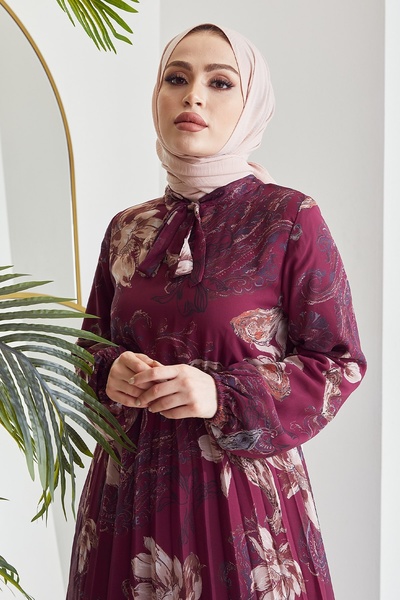 InStyle Serena Flower Pattern Pleated Chiffon Hijab Dress - Plum
