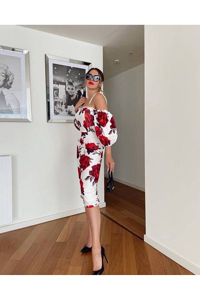 1Moda1Tarz Γυναικείο λευκό φλοράλ εμπριμέ κρεπ ύφασμα Madonna κολιέ με λουράκι στη μέση φόρεμα