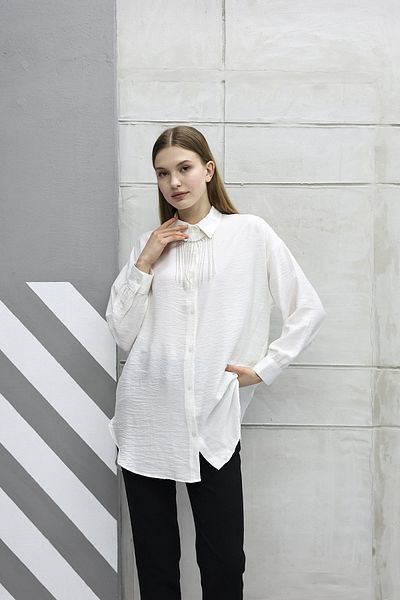 MD trend Women's Collar Chain Detailed Oversize Shirt
