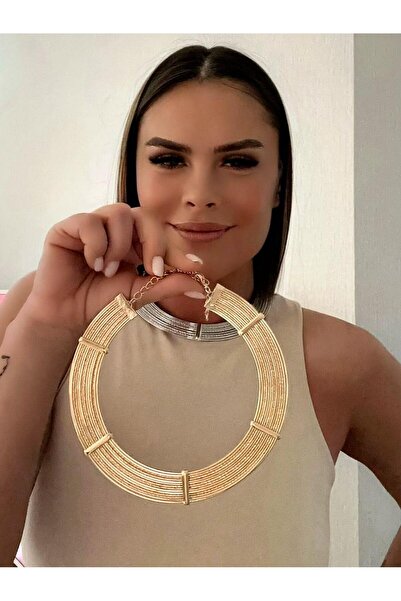 MyladyAccessoriess قلادة مطرقة بتفاصيل لوحة سلكية (مطلية بالنحاس) ذهبي