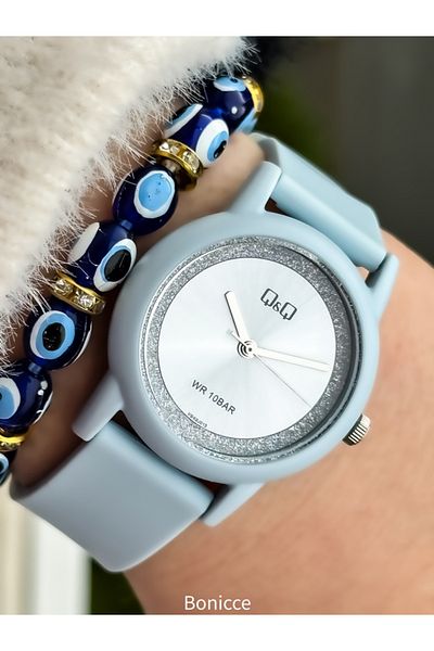 Q&Q Blue Glitter Dial, 10 Bars Suitable for Pool Sea Use Girl's Wristwatch with Bracelet Gift