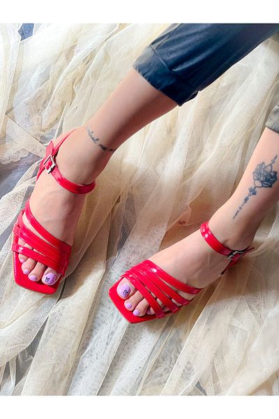 irmona OLIV RED PANTOFI SANDALIE cu toc cu bandă din piele lacuită