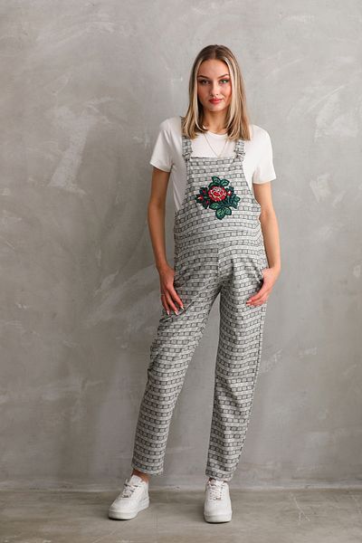 Miss Dünya Lissa Embroidered Pregnant Gardener Jumpsuit with Front Snap Fasteners