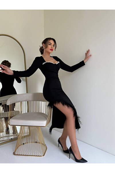 1Moda1Tarz Dámské černé šaty z krepové látky s čtvercovým límcem na hrudi s designem s rozparkem