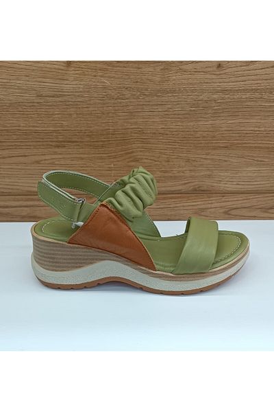 Venüs 2409903   Sandale de damă casual din piele naturală verzi