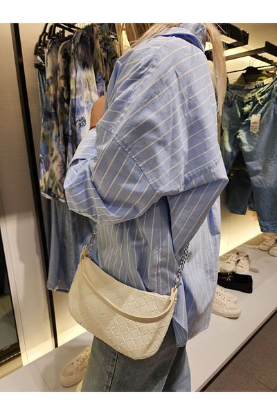 Mercan Stores Women's Knitted Patterned Chain Strap Hand and Shoulder Bag