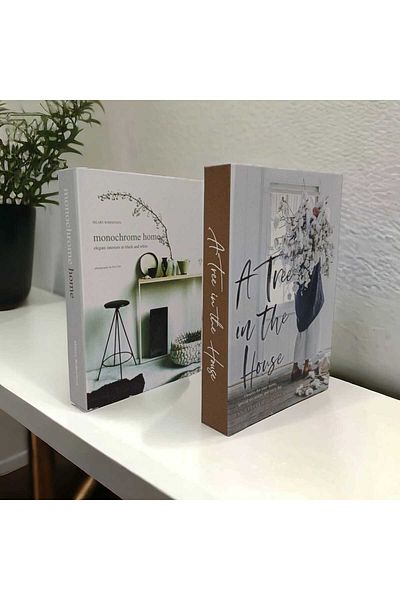 NARİBA Mono & A Tree 2-Piece Decorative Book Box Set