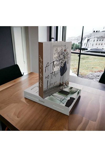 NARİBA Mono & A Tree 2-Piece Decorative Book Box Set