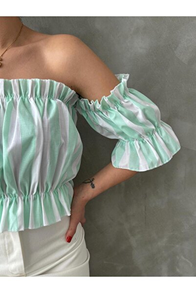 oshebu Water Green – Γυναικεία μπλούζα Madonna με λεπτομέρειες από λάστιχο