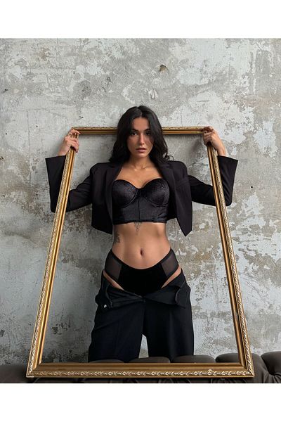 VAS.QUE Sexy Stone Bralet Bustier Bra Panties Suitable for Daily Use