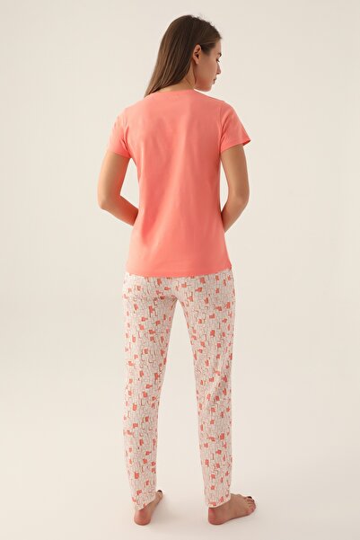Arnetta Yeni Sezon Kısa Kollu Pamuklu Kadın Pijama Takımı Geniş Beden Seçeneği